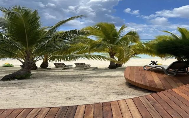 Tamanu Beach