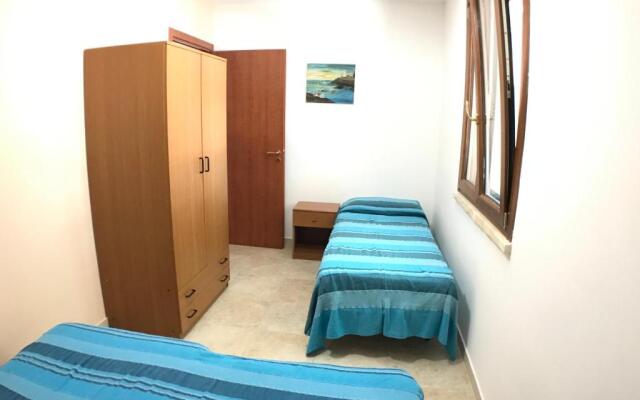 WHITE POOL Matino - Gallipoli - 7pl