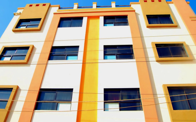 Hotel Rajadhiraj