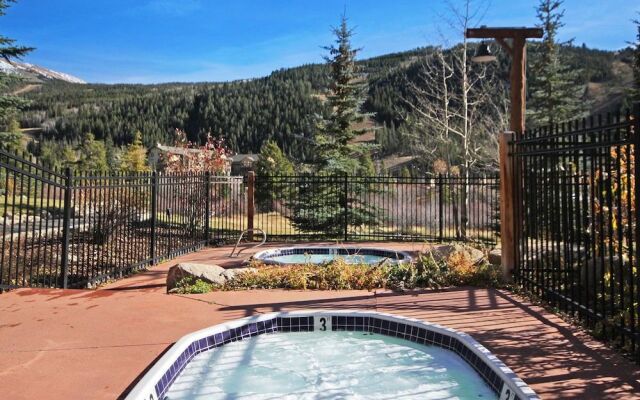 2609 Tenderfoot Lodge