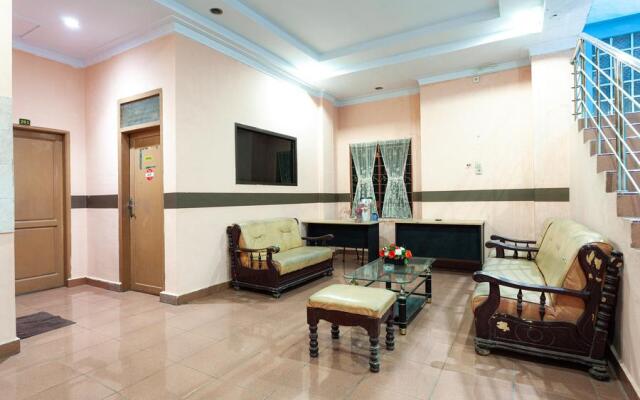 RedDoorz near Yuki Simpang Raya Mall Medan 2
