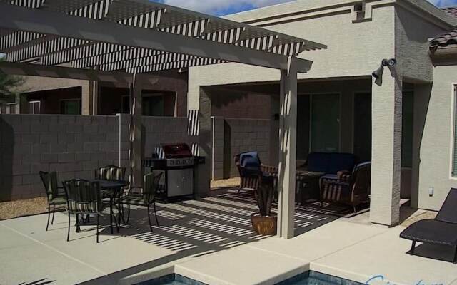 Pleasant Surprise By Signature Vacation Rentals