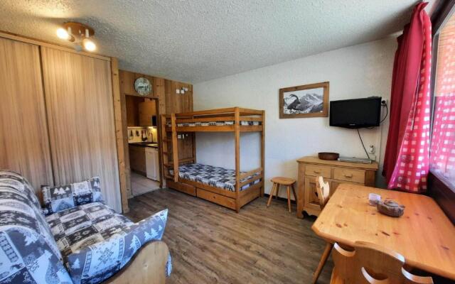 Appartement Les Menuires, 1 pièce, 3 personnes - FR-1-452-289