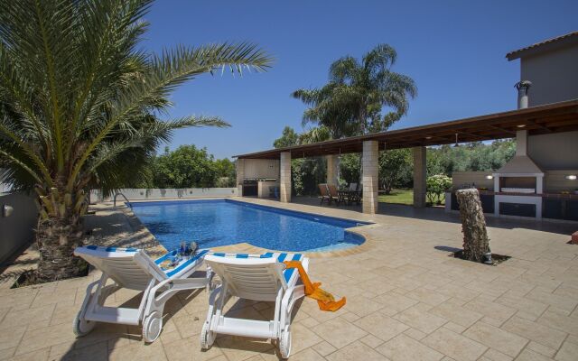 Ayia Napa Villa Magnolia