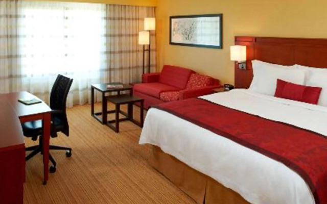 Courtyard by Marriott Buffalo Amherst/University