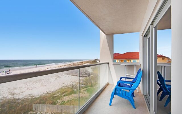 Regency Towers 405 West