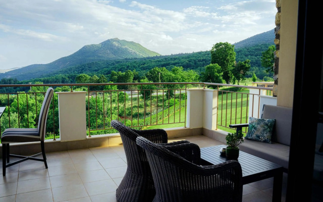 Enastron View Hotel