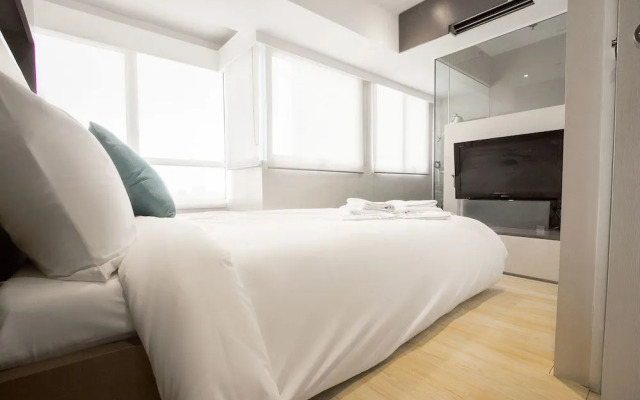Oasis Regency at Fort Victoria BGC