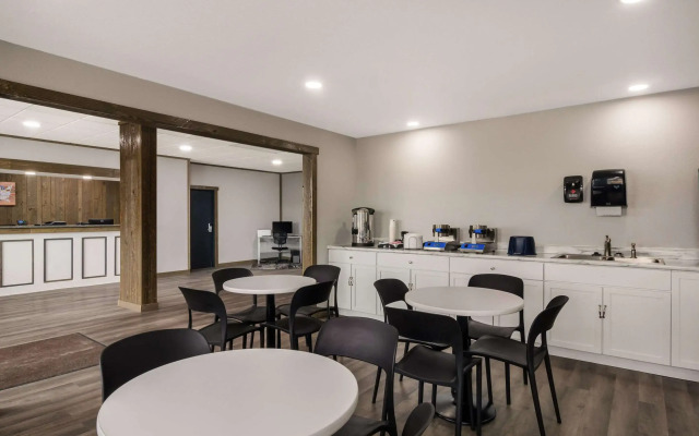 Econo Lodge Scottsbluff