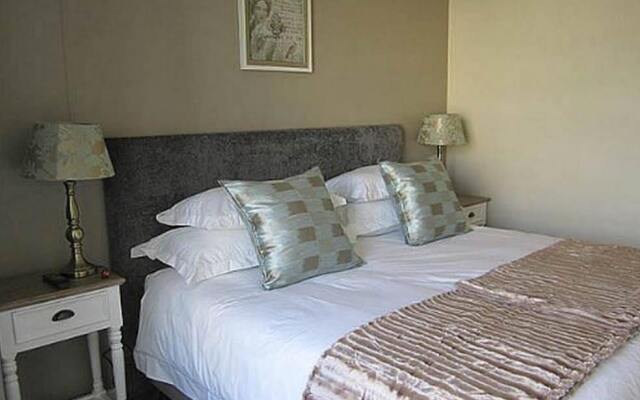 One Fine Stay Apartments