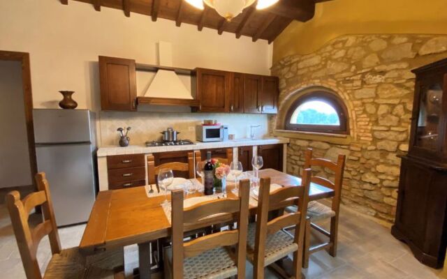 House Aves Guardistallo