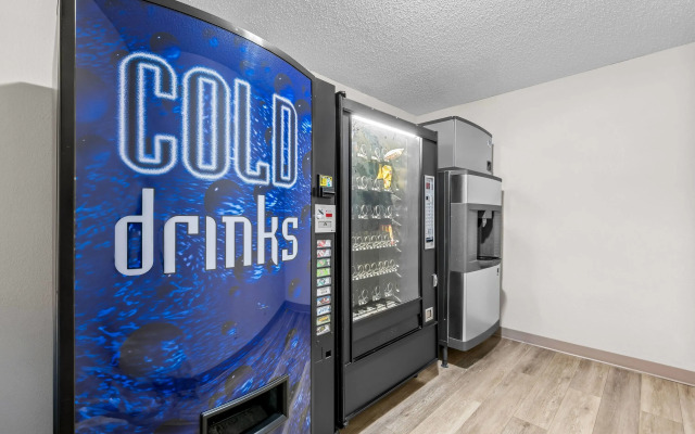 Days Inn by Wyndham Brunswick Bath Area