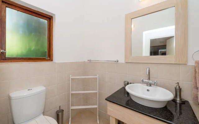 San Lameer Villa Rentals 3404