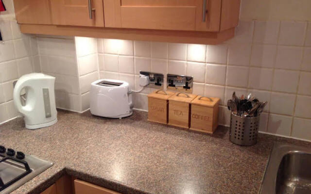 Whippendell Apartment