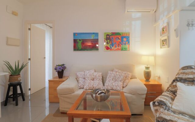 Seaside 2 Bedrooms By the Center