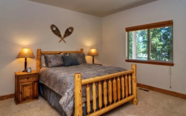 Perfect Fit 4 Br home by RedAwning