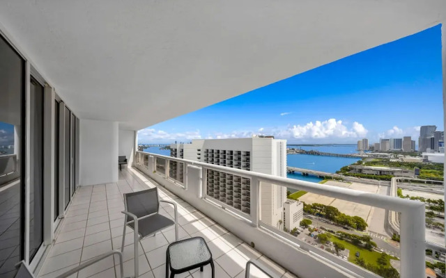 Sun Style Space 3BR Grand