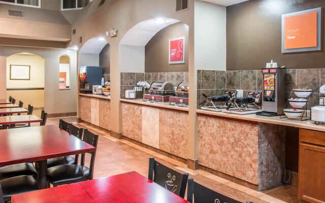 Country Inn & Suites By Radisson, Battle Creek, MI
