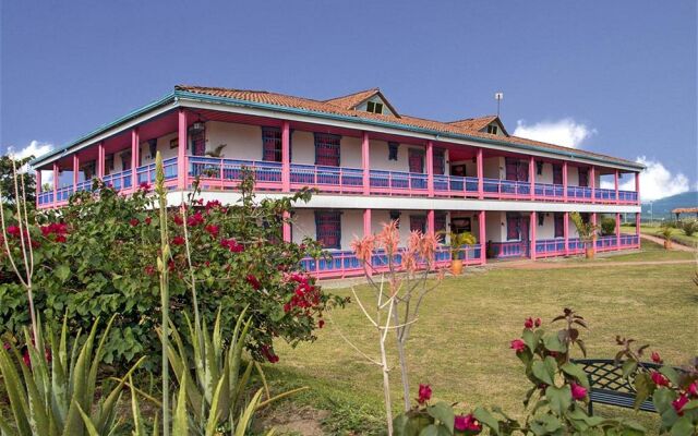 Hotel Arrayanes del Quindio