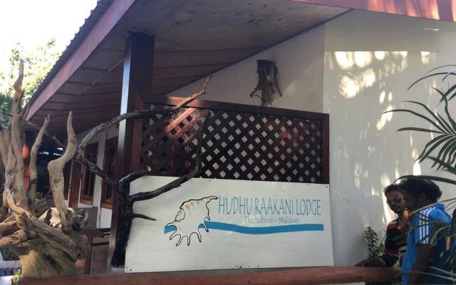 Hudhu Raakani Lodge