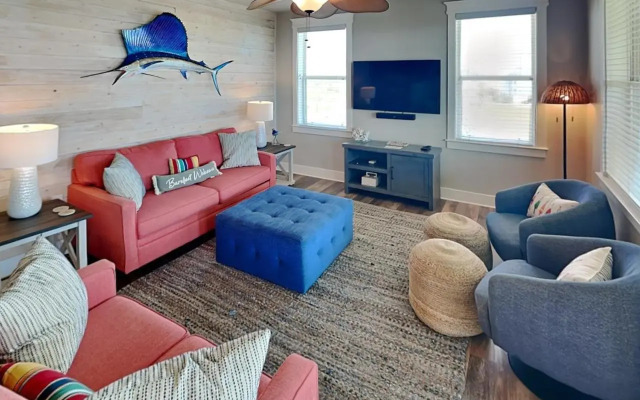 Pointe West 303 - Beachside Blue Sailfish