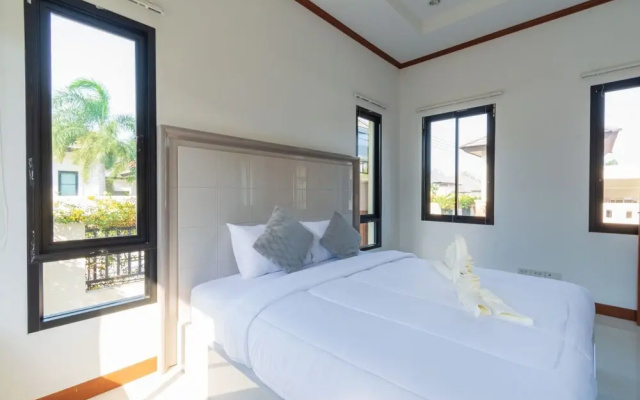 Private 4 Bedroom Pool Villa NB6