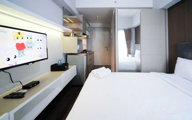 Homey and Simple Studio at Tanglin Supermall Mansion Apartment