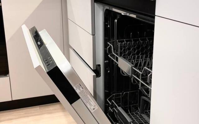 Yousinn (Юсинн) на проспекте Красный