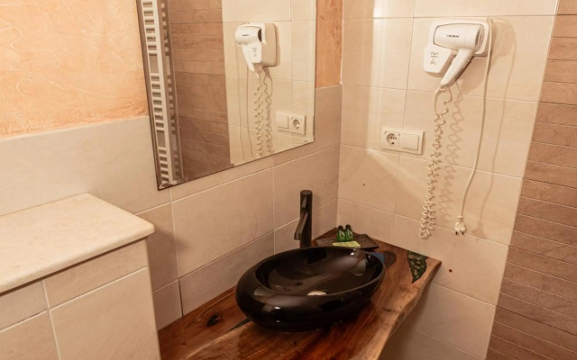 Smilen Hotel And Wellness