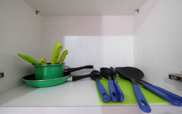 Mini Studio Green Pramuka Apartment