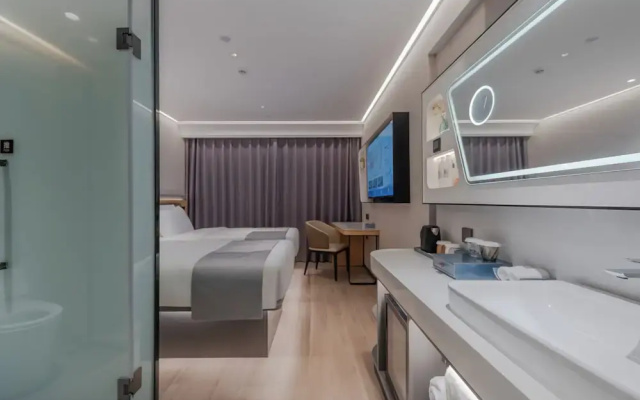 SKYBIRD Hotel