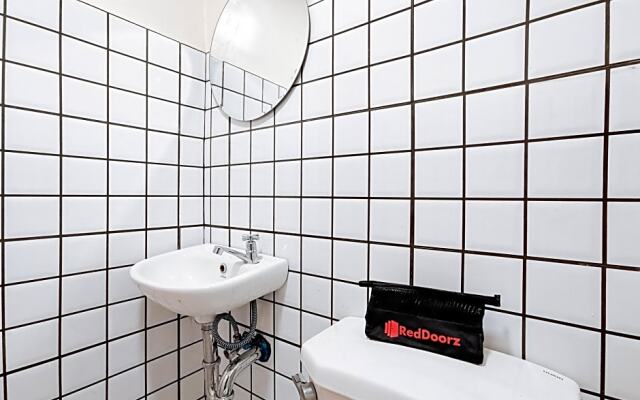 RedDoorz near Marfori Heights