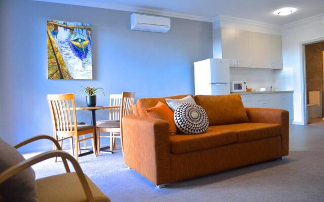 Mansfield Apartments