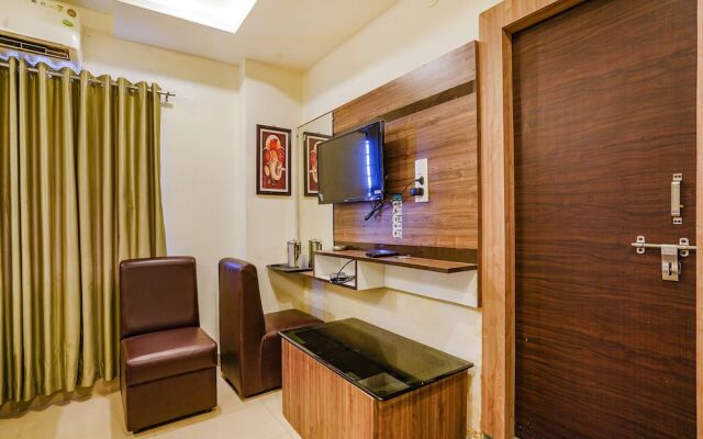 Fabhotel Raj Vihar Residency