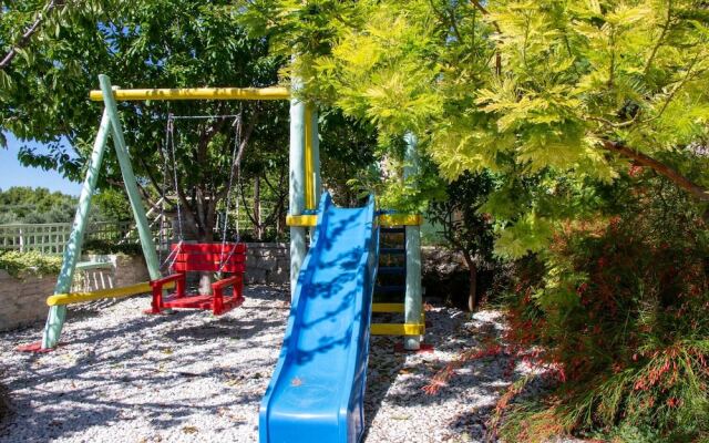 Three Holiday Homes - H1 Azur