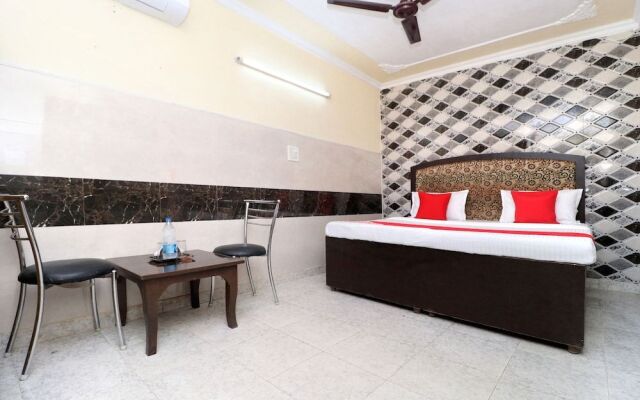 OYO 19961 Hotel New Diamond