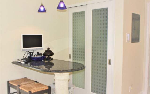 Jamaica Royale 004 - 1 Br Condo