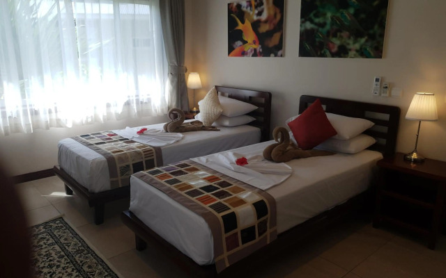 Cote d'Or Footprints