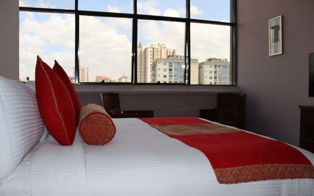 The Clan Suites