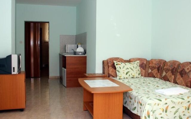 Hotel Holiday Rodopi