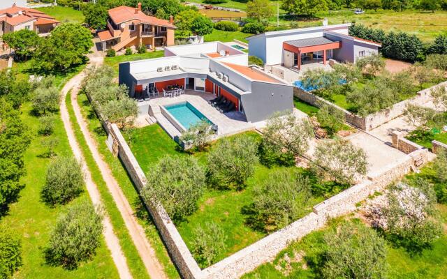 Villa LM