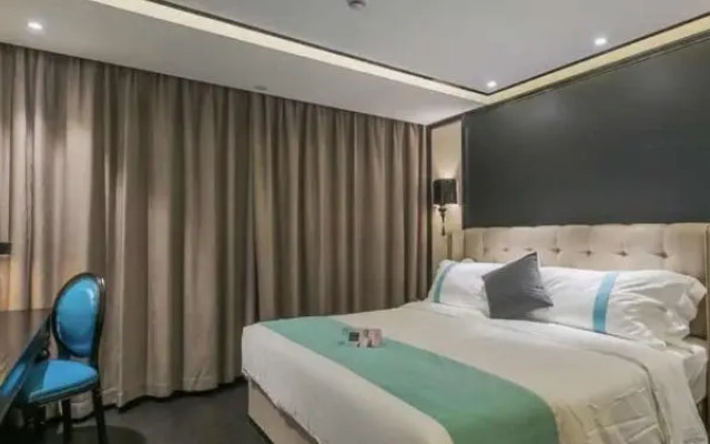 Xana Hotelle· Nanchang Tengwangge Walking Street