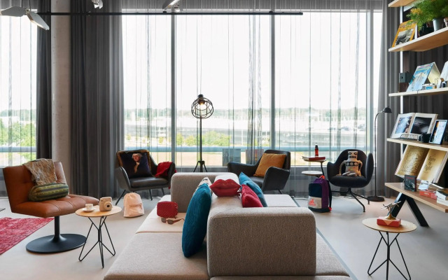 Moxy Cologne Bonn Airport