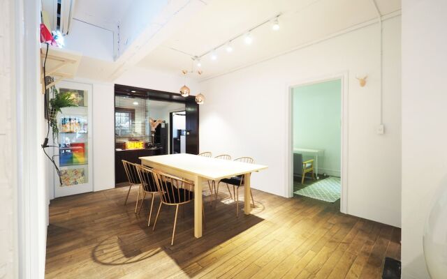 BR4&Zhongxiao Fuxing