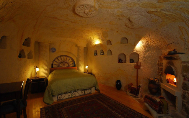 Elkep Evi Cave Hotel