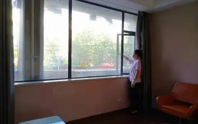 Shunjing Hotel