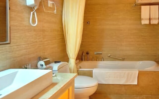 Parliz Commer Hotel
