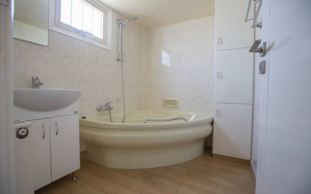 Protaras Holiday Villa Dv16