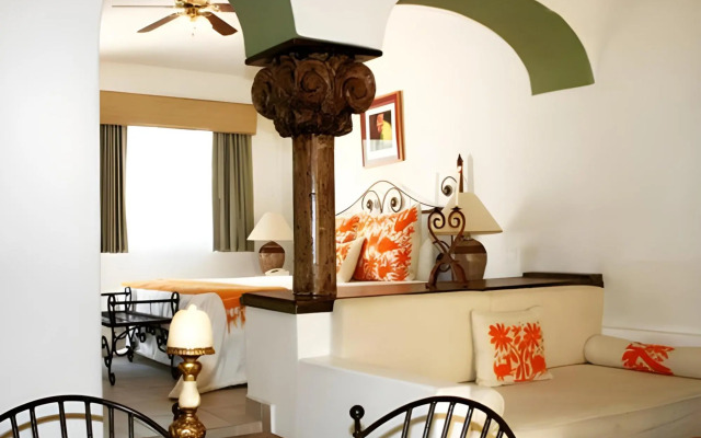 El Encanto Inn