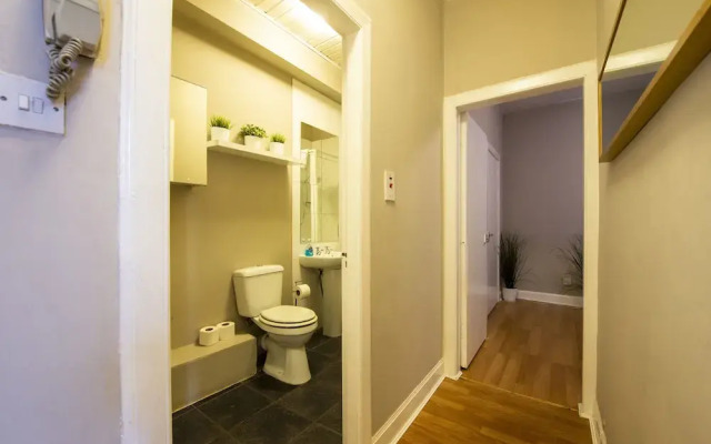 JOIVY Great Location! - Charming Apt by Edinburgh Castle
